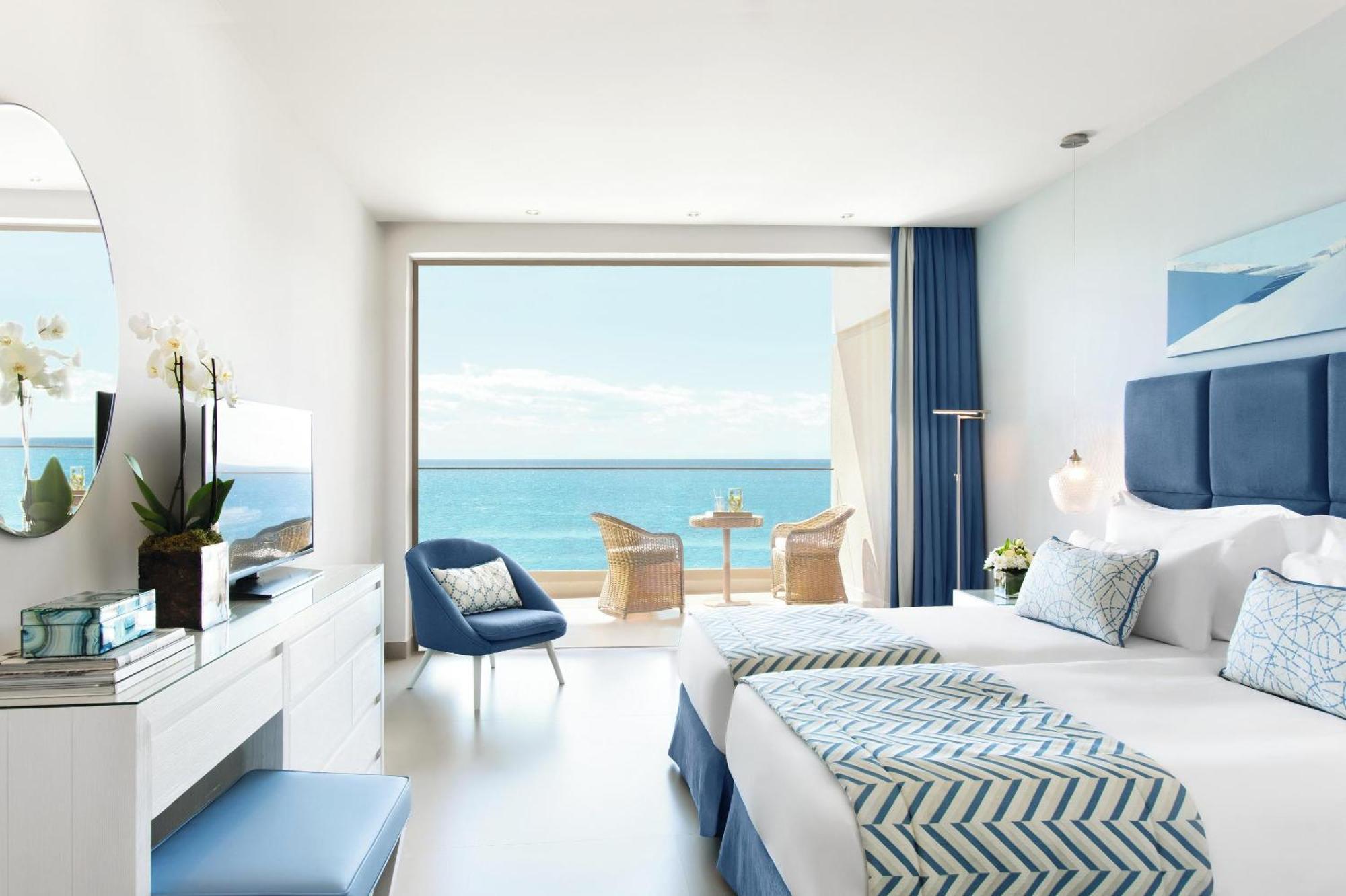 Hotel Ikos Oceania Nea Moudania Esterno foto