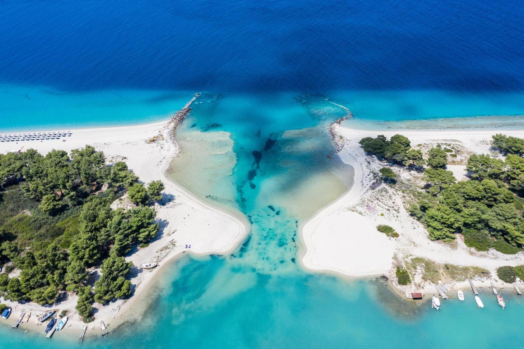 Hotel Ikos Oceania Nea Moudania Esterno foto